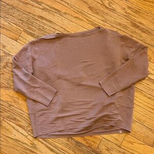 Lululemon Back in Action Long Sleeve Top